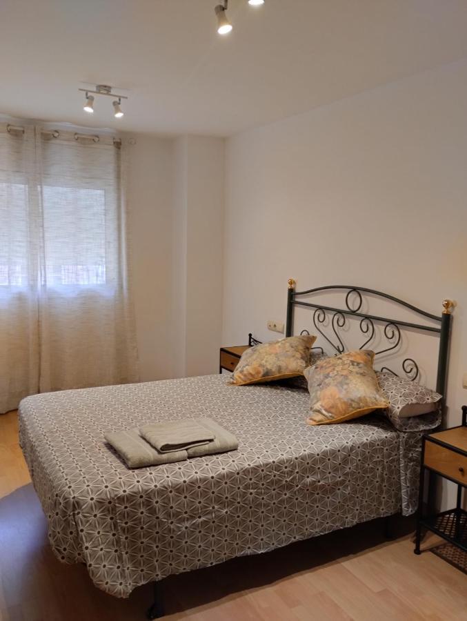 Apartamentos Canana De Vega Flix Exteriér fotografie