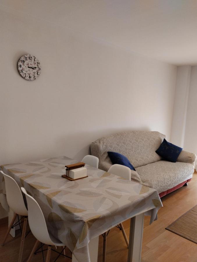 Apartamentos Canana De Vega Flix Exteriér fotografie